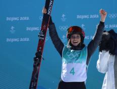 Kaiyun-Doinb回归赛场，逆转首场状态亮眼，巴塞罗那观众沸腾！的简单介绍