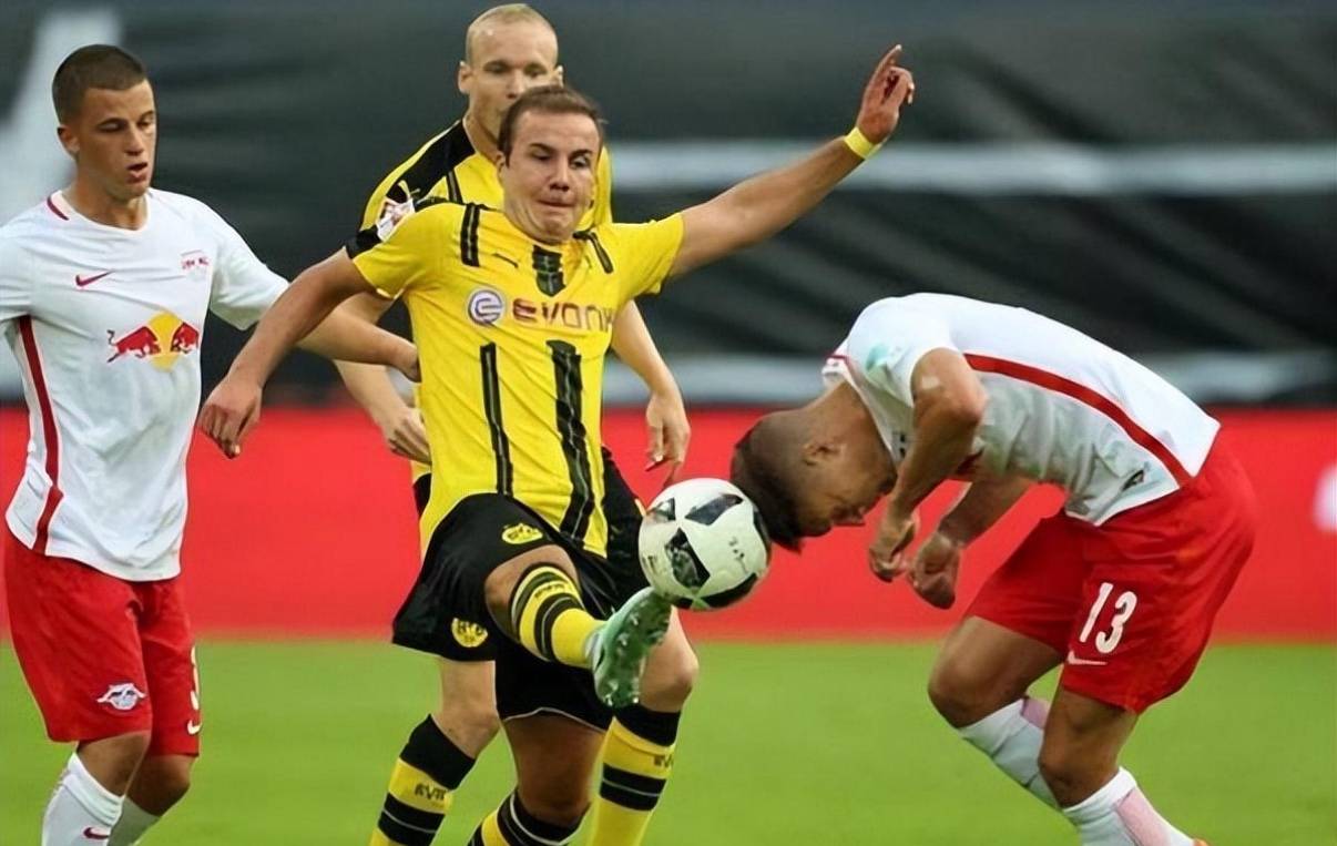 开云-包含转折点!莱比锡豪取连胜,意甲今晨攻防权衡,引发热议,训练强度明显提升的词条