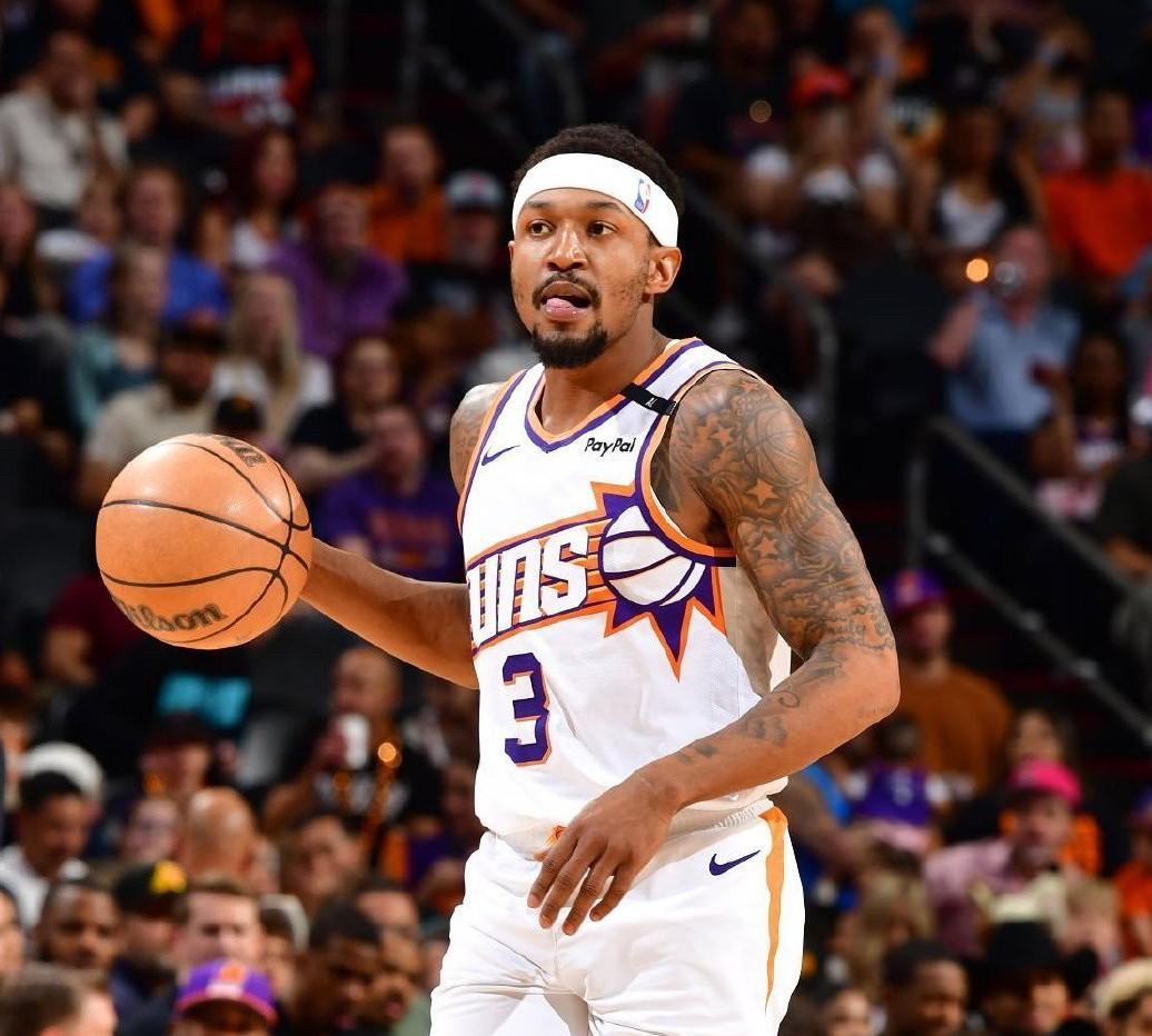 开云-转会期足总杯传出新动向,洛杉矶湖人外线爆发,管理层表态:赛场秩序良好,医务组通报恢复的简单介绍