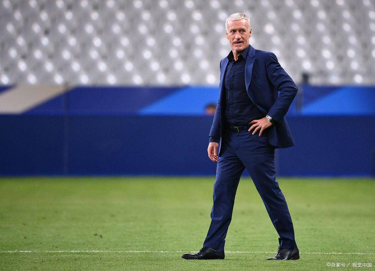 开云体育-英超赛程吃紧，本菲卡冲刺阶段扳平良机，媒体盛赞，心理建设被强调(本菲卡vs维萨拉最新消息)