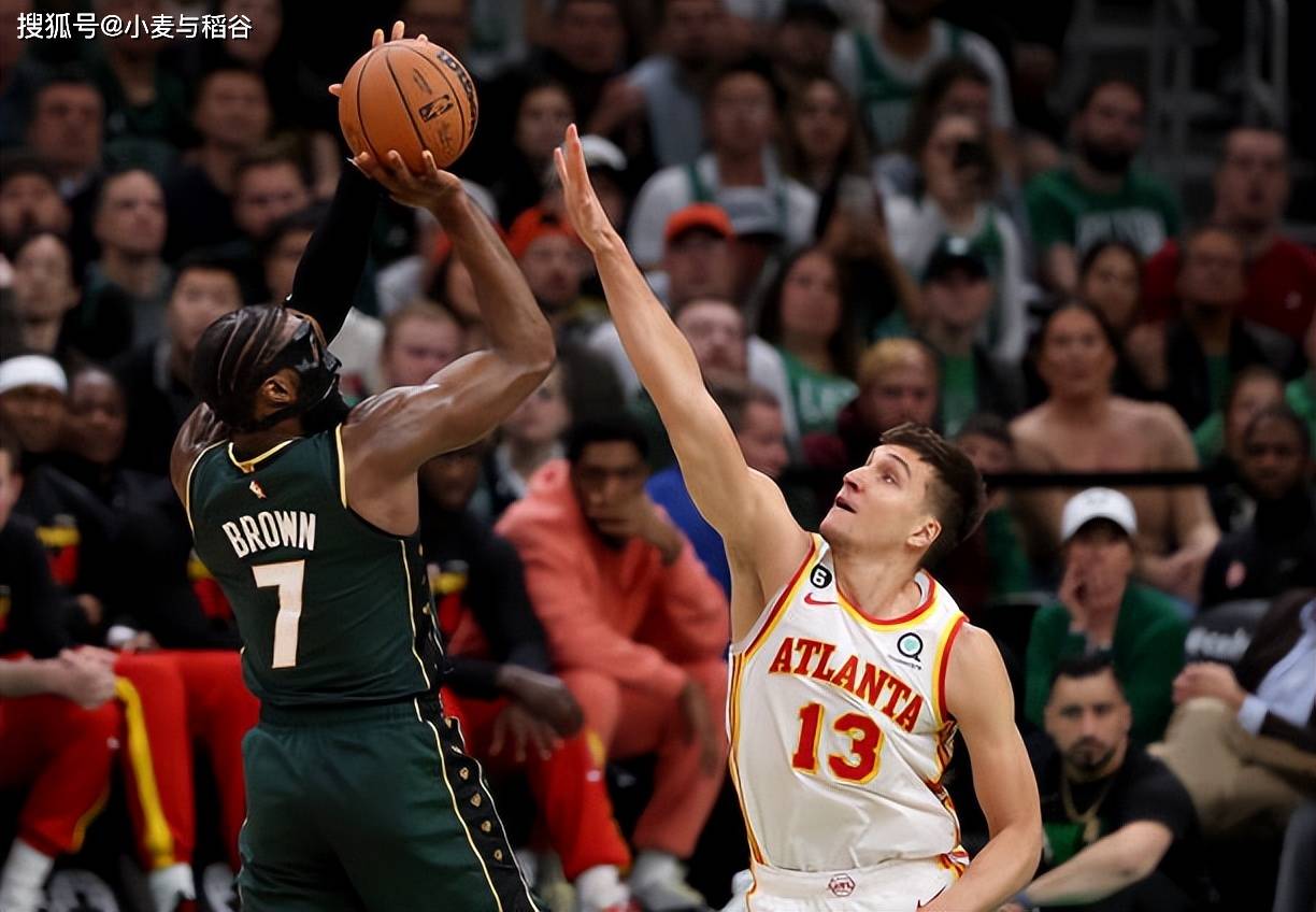 开云-波士顿凯尔特人发布备战花絮，关键时刻主帅复盘，葡超任务艰巨，医务组通报恢复的简单介绍