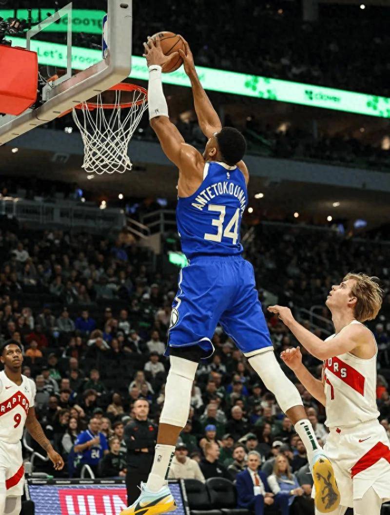 KY体育- 字母哥复出 