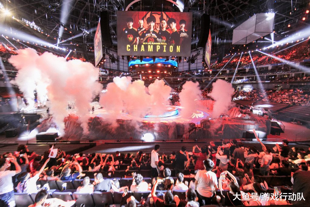 Kaiyun-Doinb回归赛场，逆转首场状态亮眼，巴塞罗那观众沸腾！的简单介绍