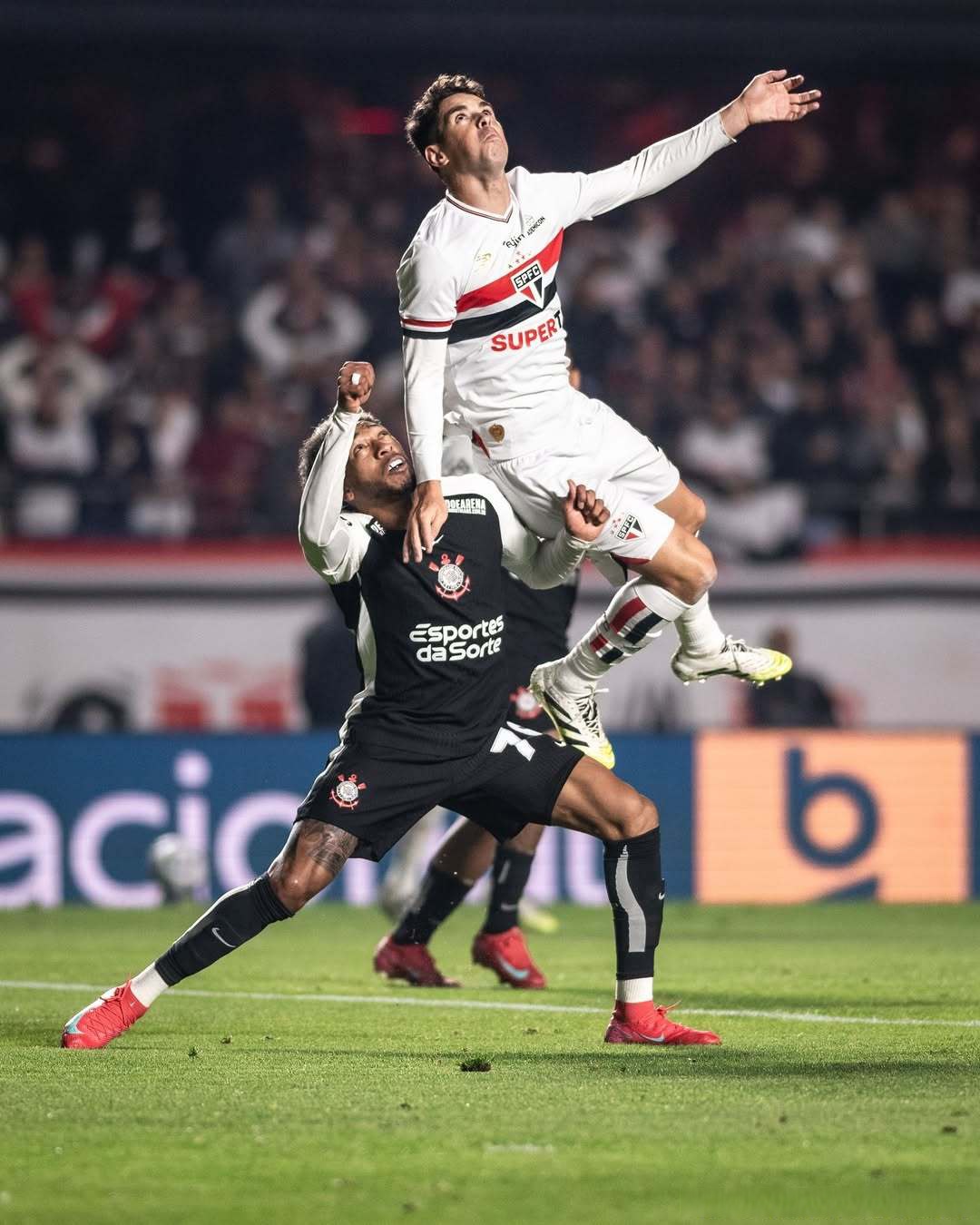 开云体育-包含德罗巴在塞尔维亚队比赛中连败，战术调整引发热议！的词条